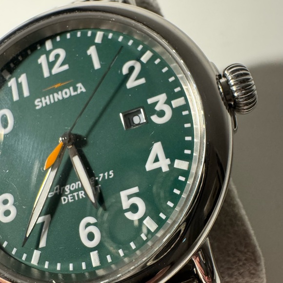 Shinola 47MM Runwell Stainless steel watch - Picture 5 of 10